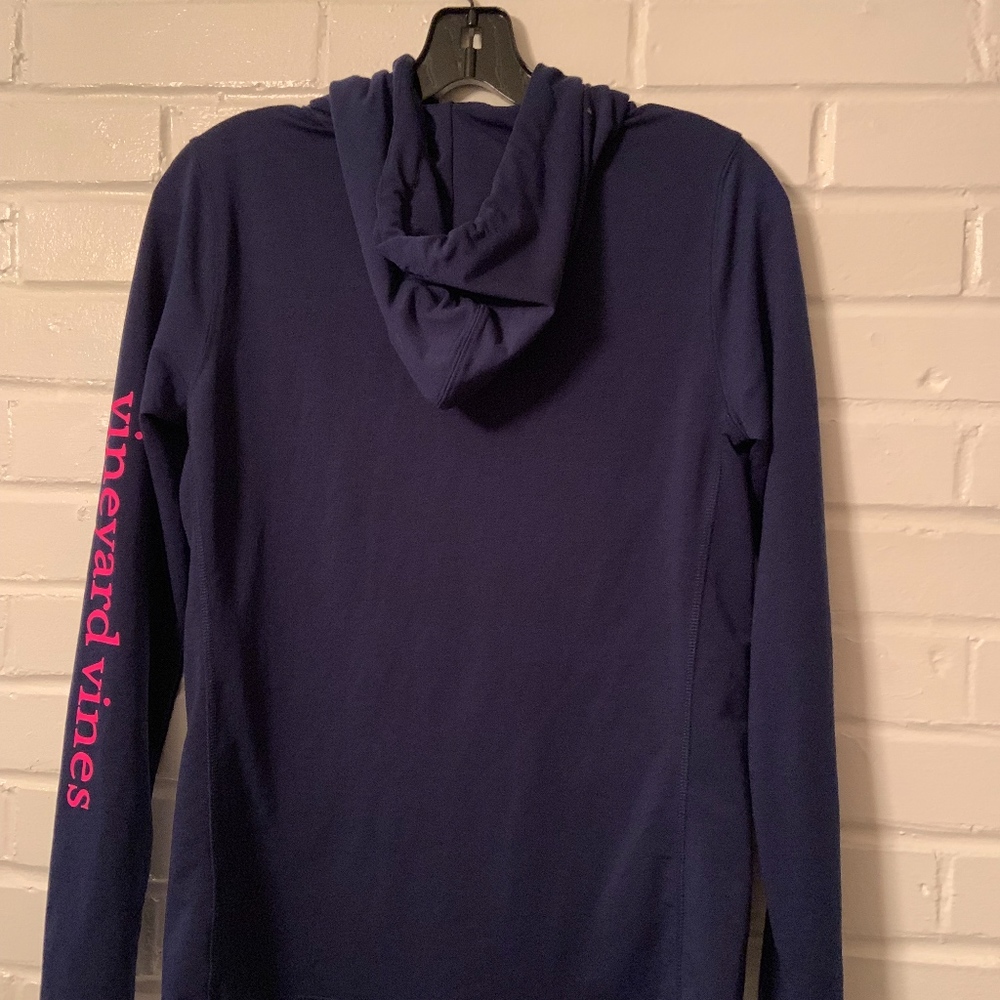 Vineyard Vines activewear hoodie - Picture 5 of 6